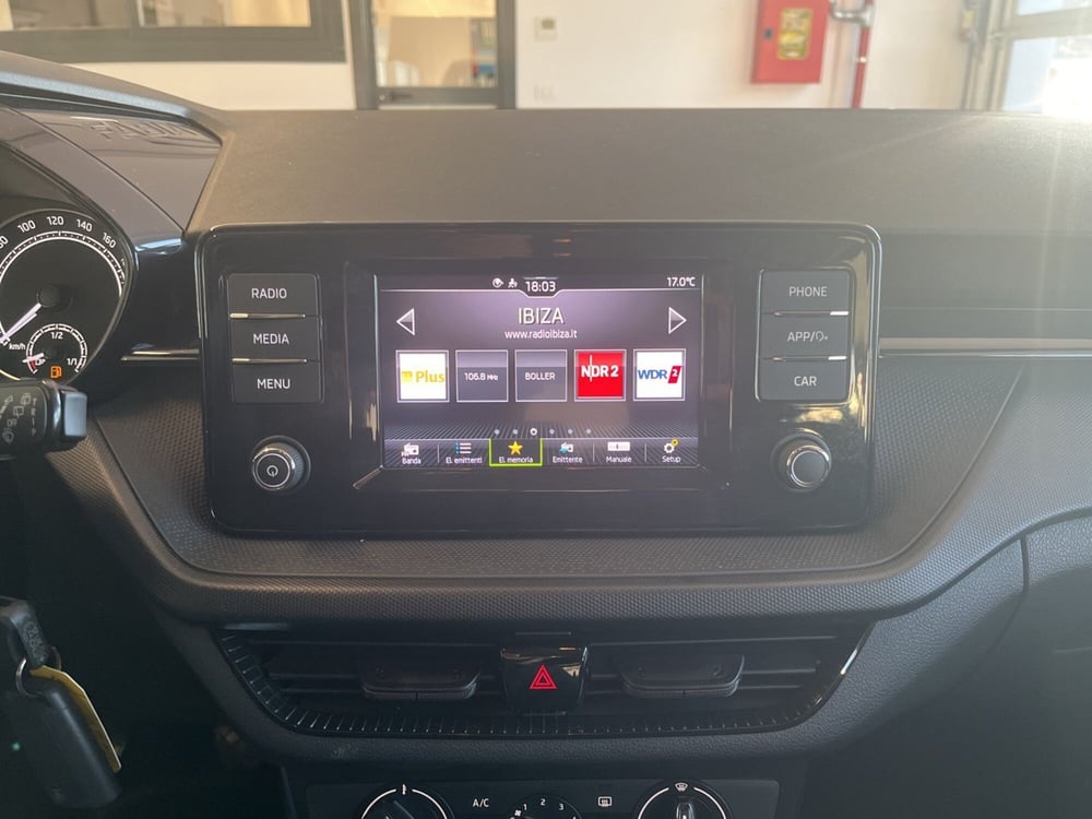 Skoda Fabia usata a Salerno (10)