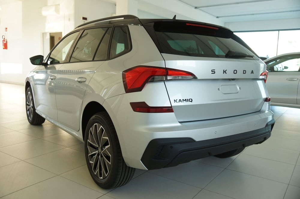 Skoda Kamiq nuova a Torino (7)
