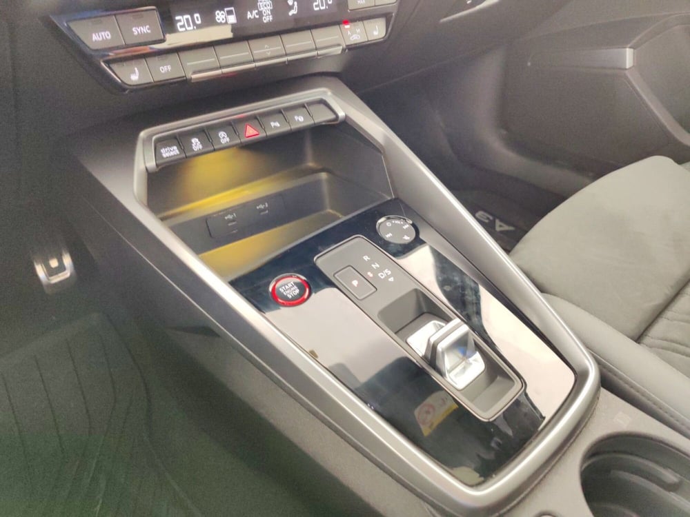 Audi A3 Sportback usata a Massa-Carrara (12)