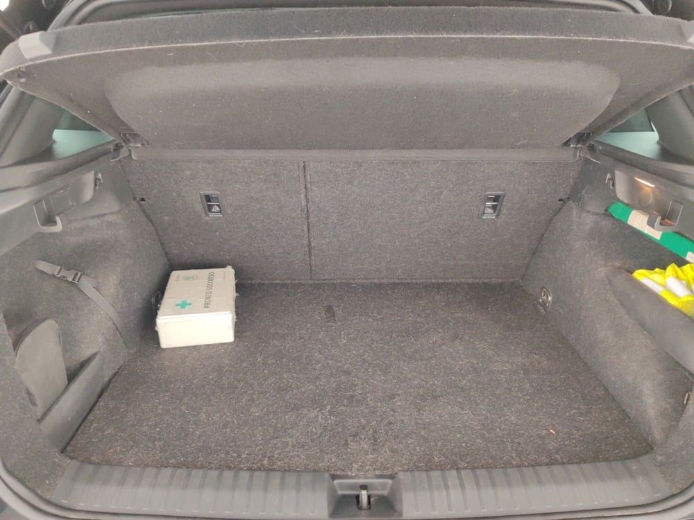 Skoda Kamiq usata a Massa-Carrara (17)