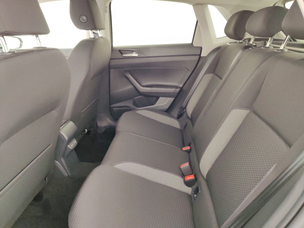 Volkswagen Polo nuova a Massa-Carrara (10)