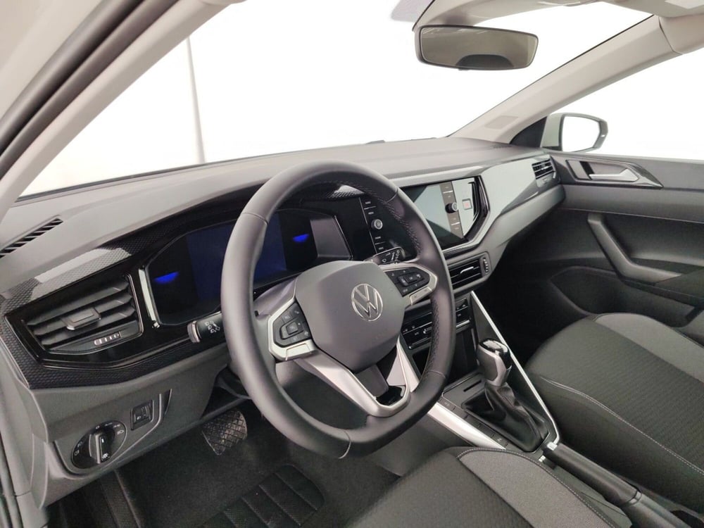 Volkswagen Polo nuova a Massa-Carrara (8)