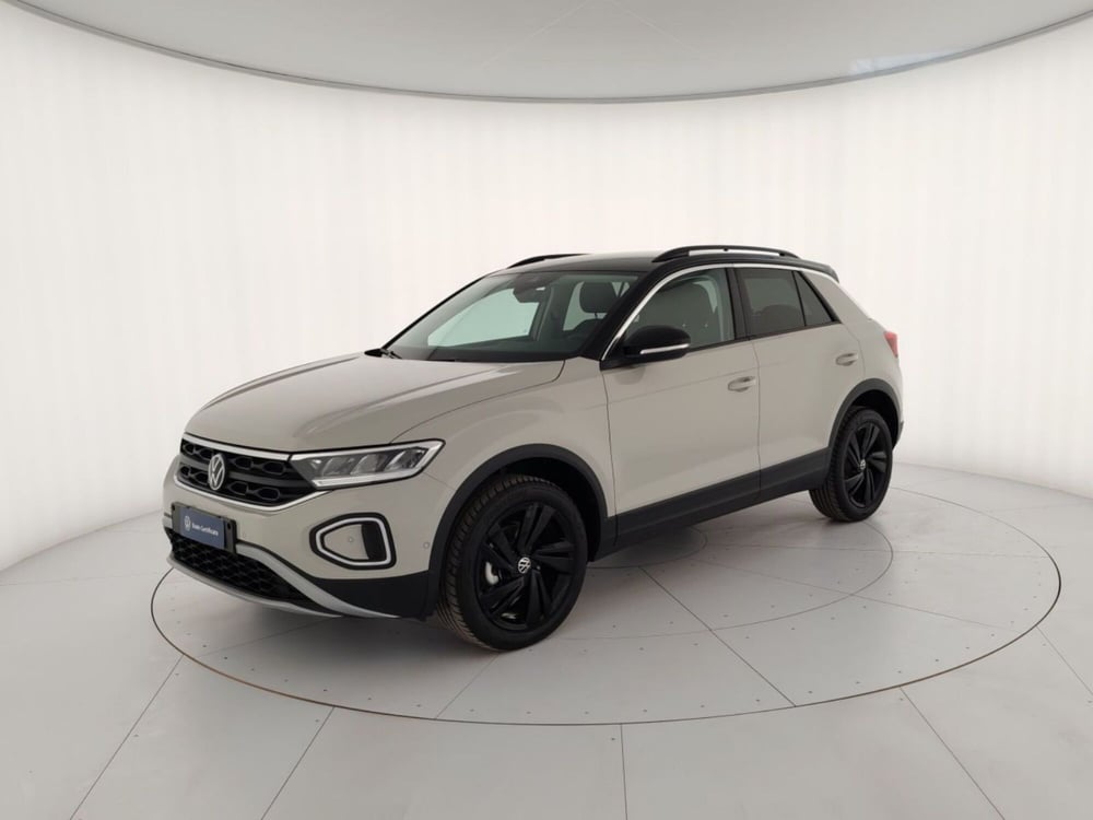 Volkswagen T-Roc nuova a Massa-Carrara