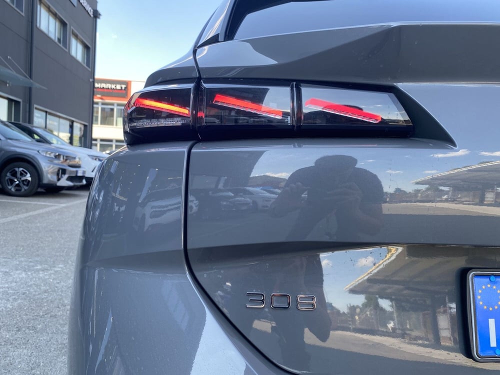Peugeot 308 SW usata a Modena (9)
