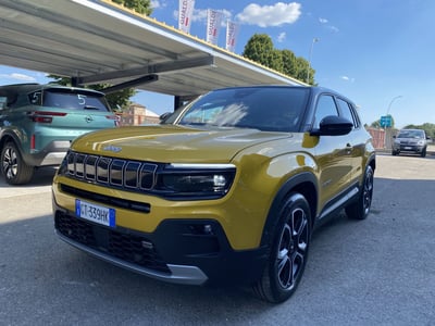 Jeep Avenger 1.2 turbo Summit fwd 100cv del 2024 usata a Mirandola