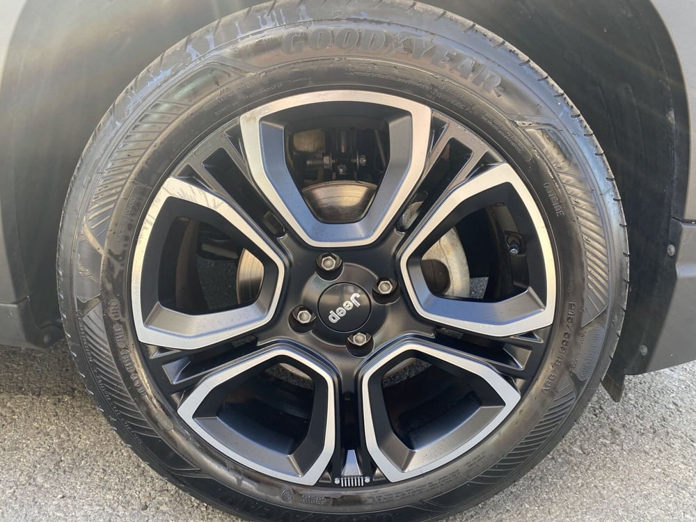 Jeep Avenger usata a Modena (5)