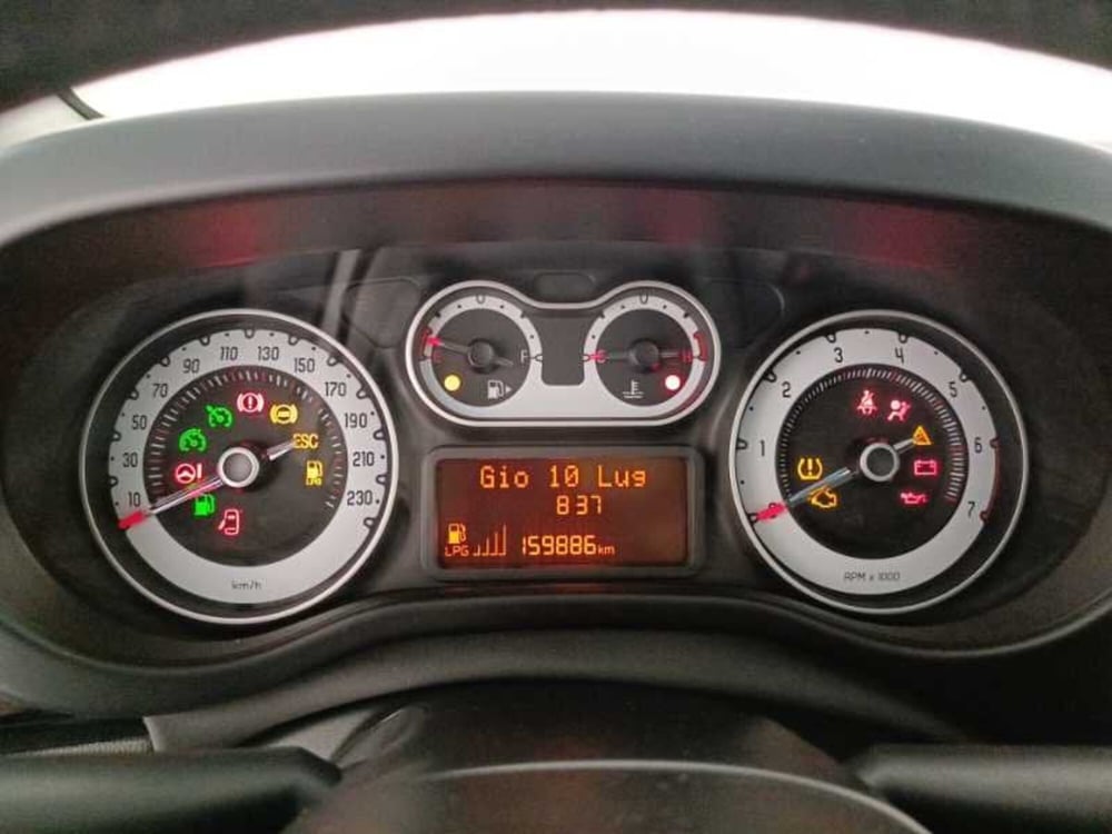 Fiat 500L usata a Treviso (14)