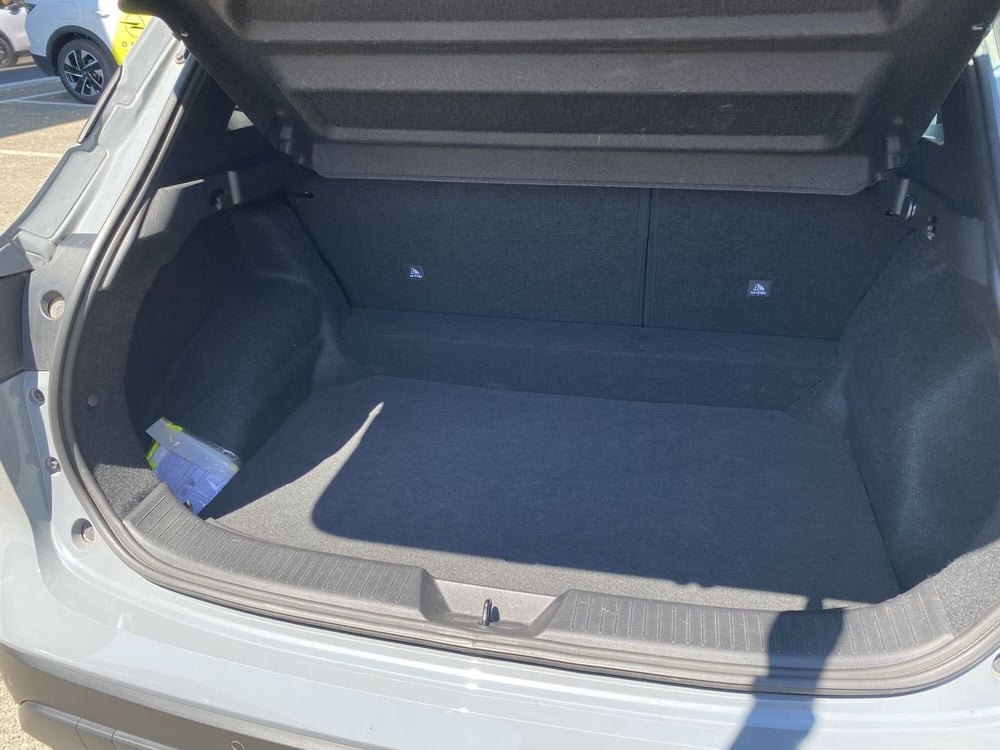 Nissan Qashqai usata a Modena (9)