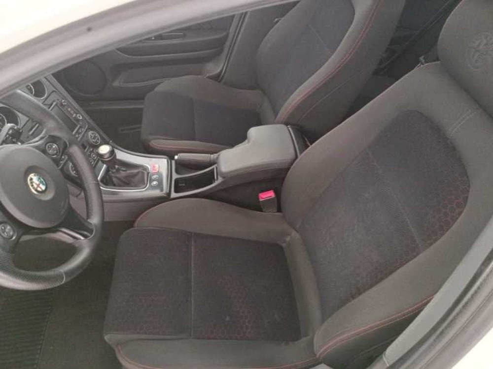 Alfa Romeo 159 SportWagon usata a Treviso (11)