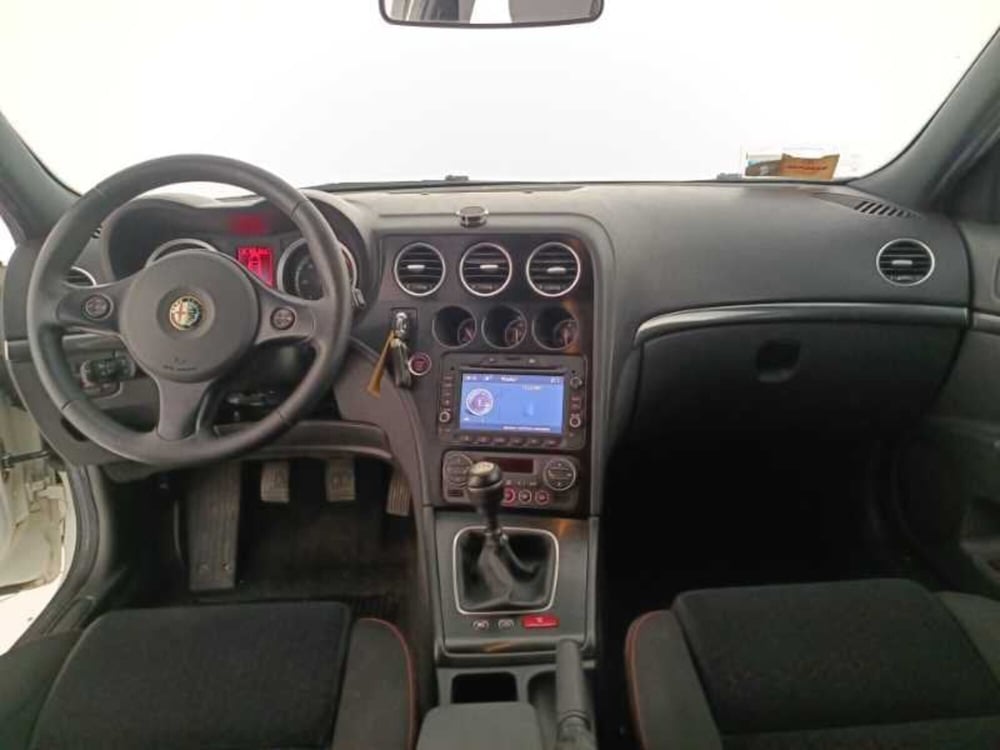 Alfa Romeo 159 SportWagon usata a Treviso (9)