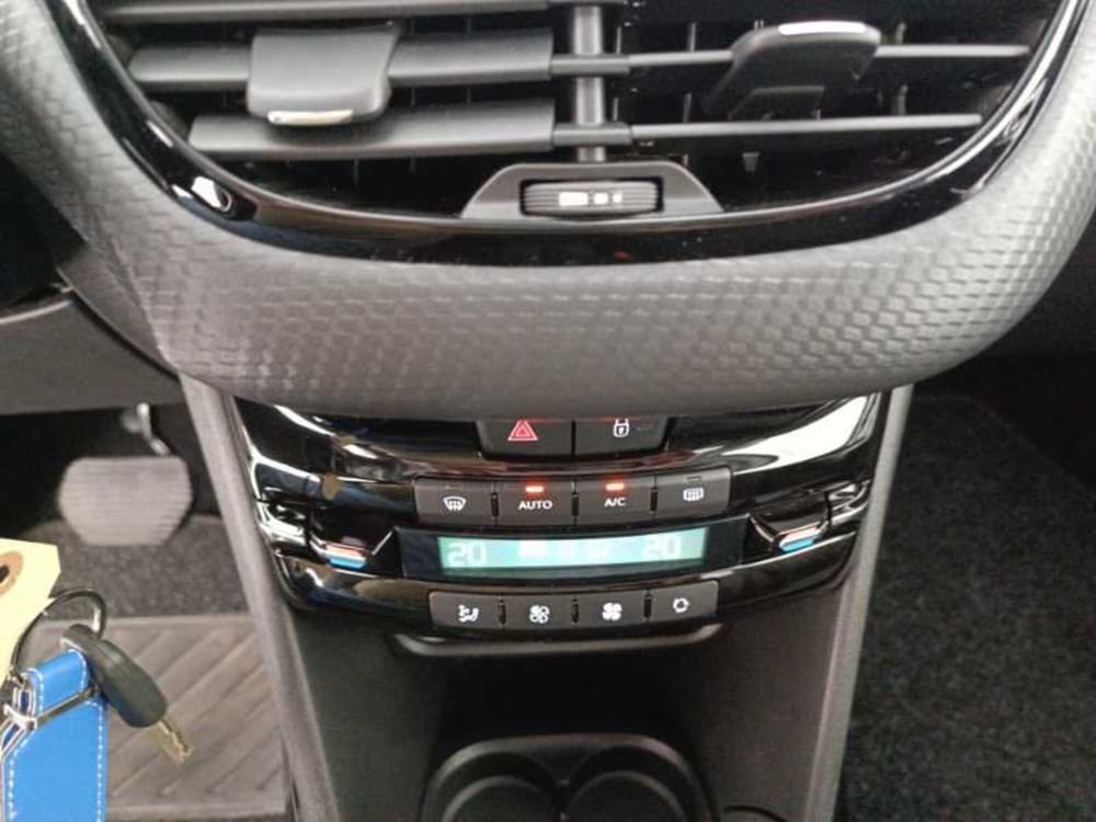 Peugeot 2008 usata a Treviso (16)
