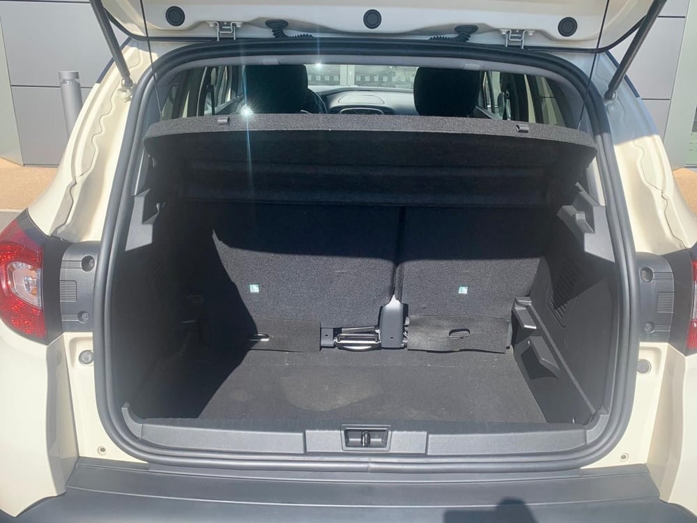 Renault Captur usata a Bari (10)