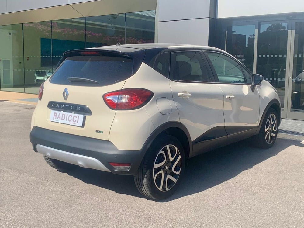 Renault Captur usata a Bari (2)