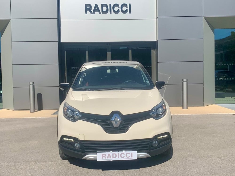 Renault Captur usata a Bari (7)