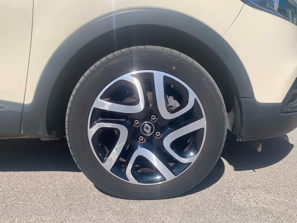 Renault Captur usata a Bari (9)