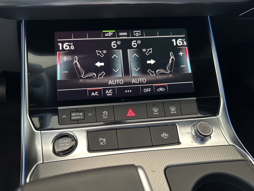 Audi A6 Avant nuova a Napoli (17)