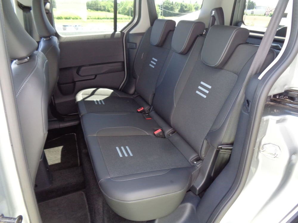 Ford Tourneo Courier usata a Treviso (9)