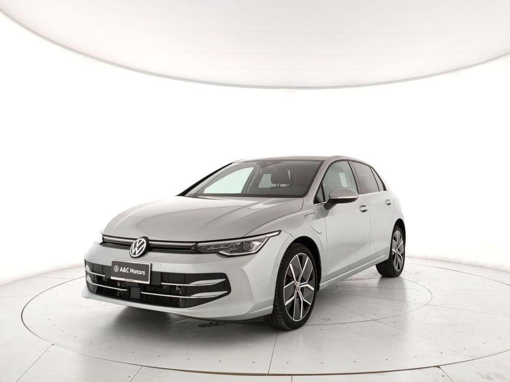 Volkswagen Golf nuova a Napoli