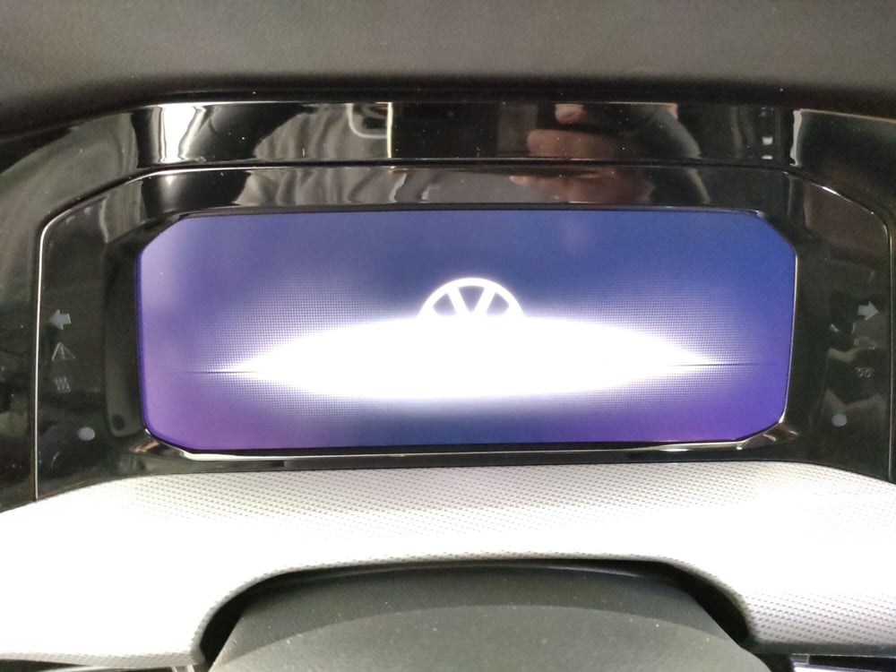 Volkswagen Golf nuova a Napoli (11)