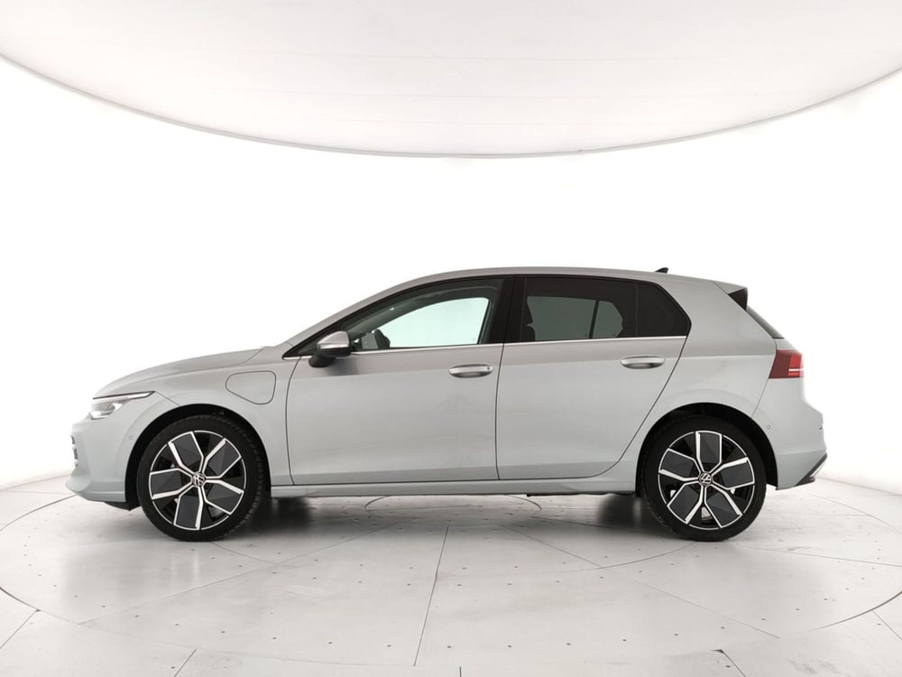 Volkswagen Golf nuova a Napoli (3)