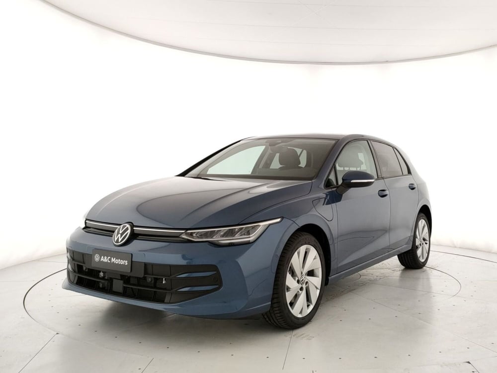 Volkswagen Golf nuova a Napoli