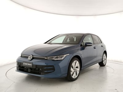 Volkswagen Golf 1.5 tsi ehybrid Life 204cv dsg nuova a Torre Annunziata