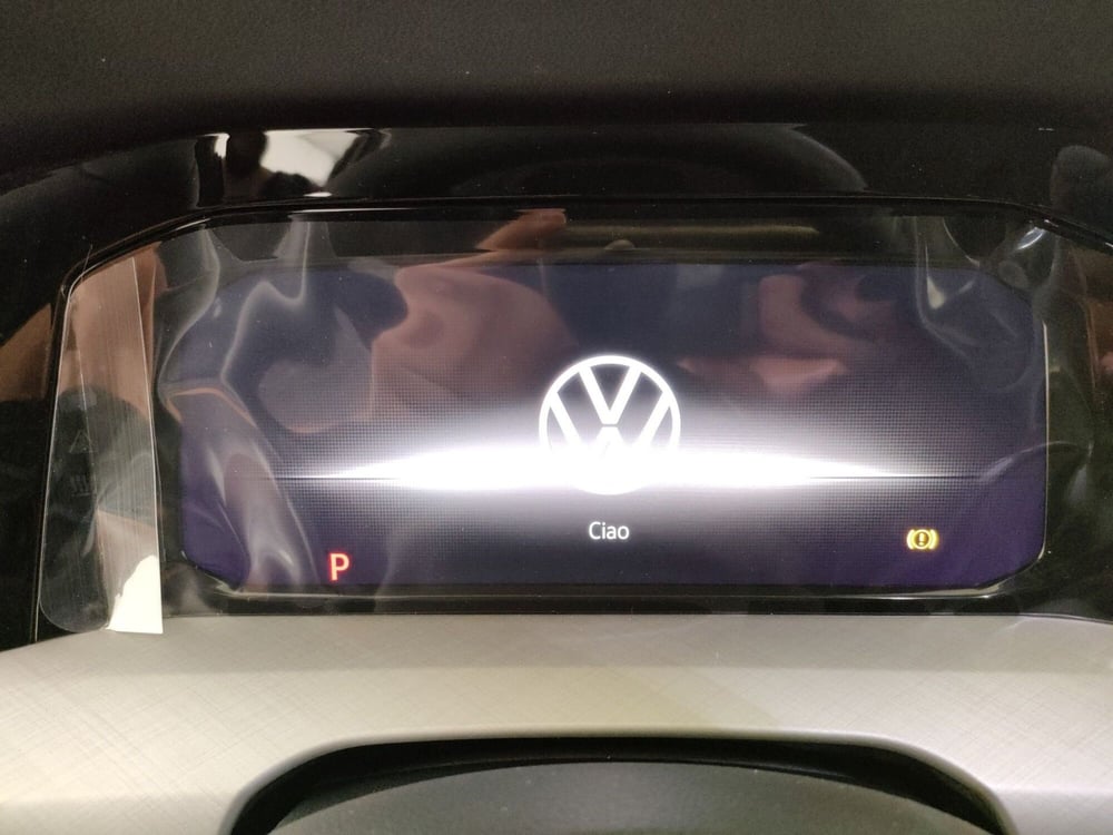 Volkswagen Golf nuova a Napoli (13)