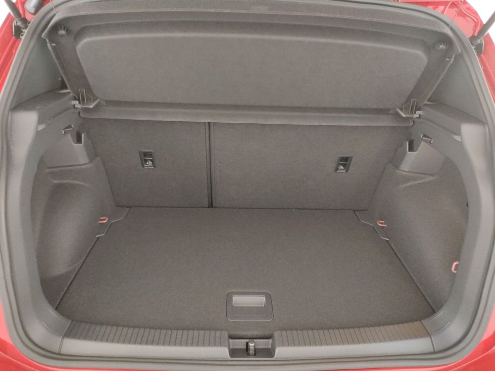 Volkswagen T-Cross nuova a Napoli (10)