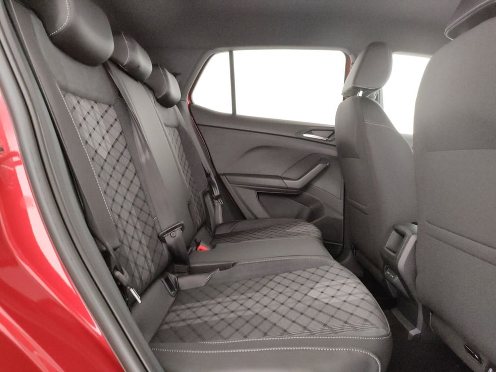 Volkswagen T-Cross nuova a Napoli (9)
