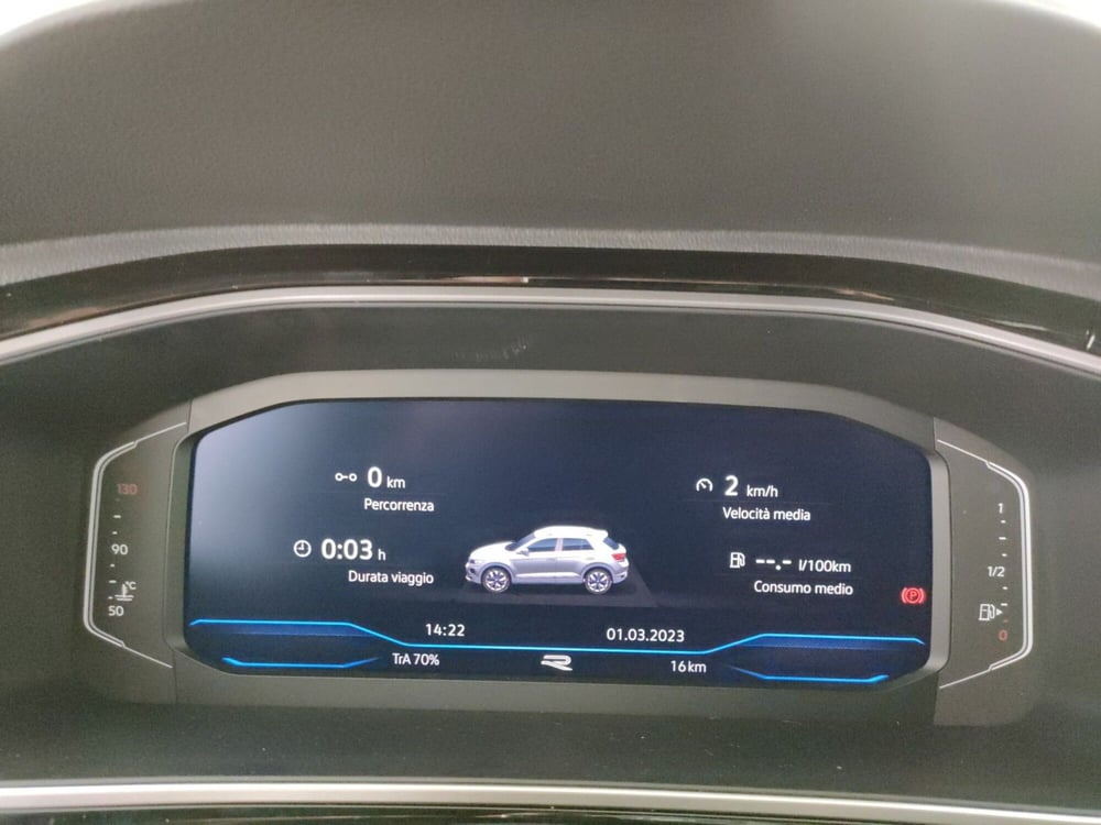 Volkswagen T-Roc nuova a Napoli (13)