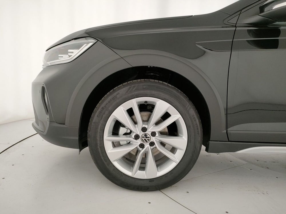 Volkswagen Taigo nuova a Napoli (6)