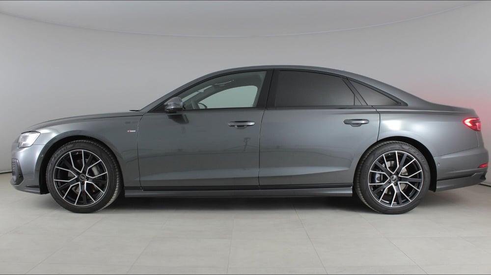 Audi A8 usata a Palermo (3)