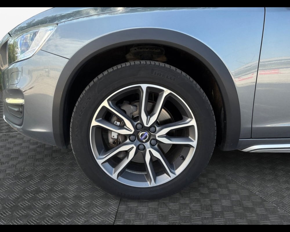 Volvo V60 Cross Country usata a Ravenna (14)