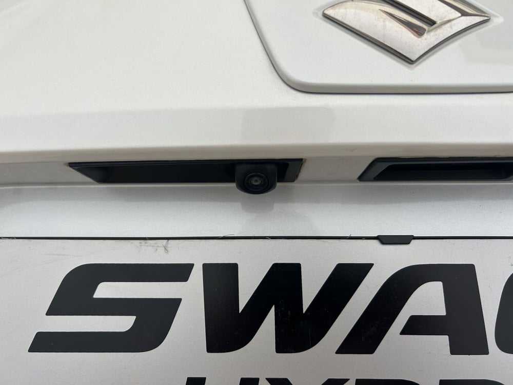 Suzuki Swace nuova a Bari (17)