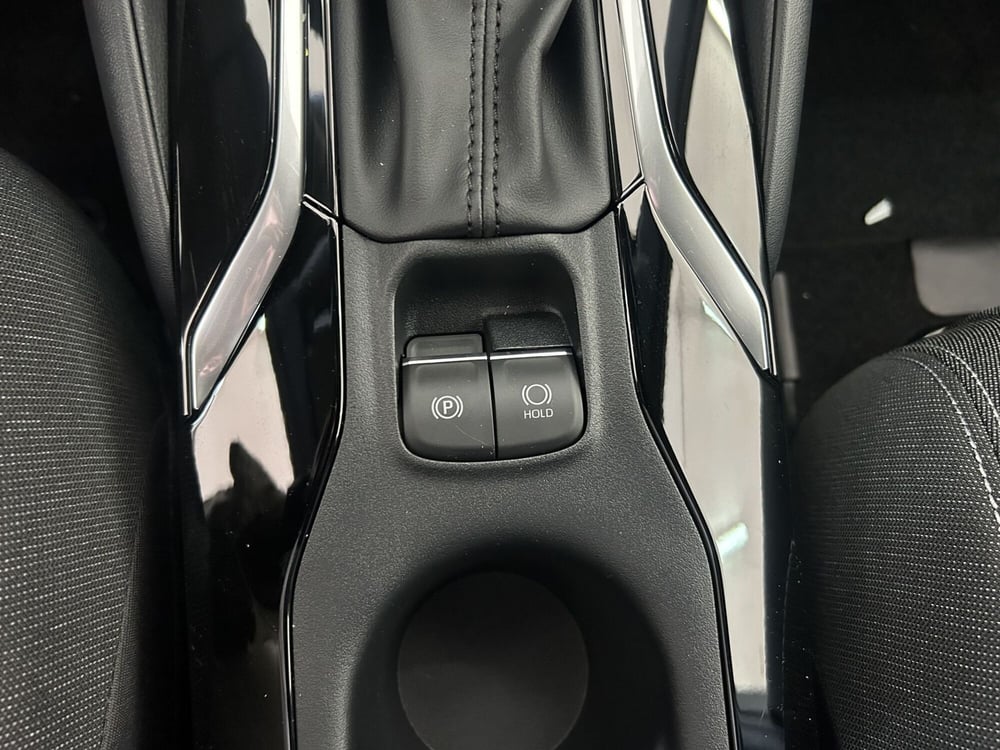 Suzuki Swace nuova a Bari (19)