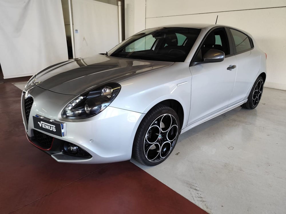 Alfa Romeo Giulietta usata a Milano (2)