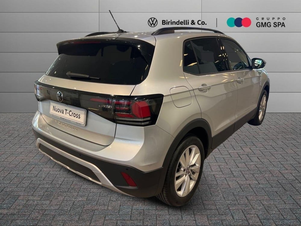 Volkswagen T-Cross nuova a Prato (3)