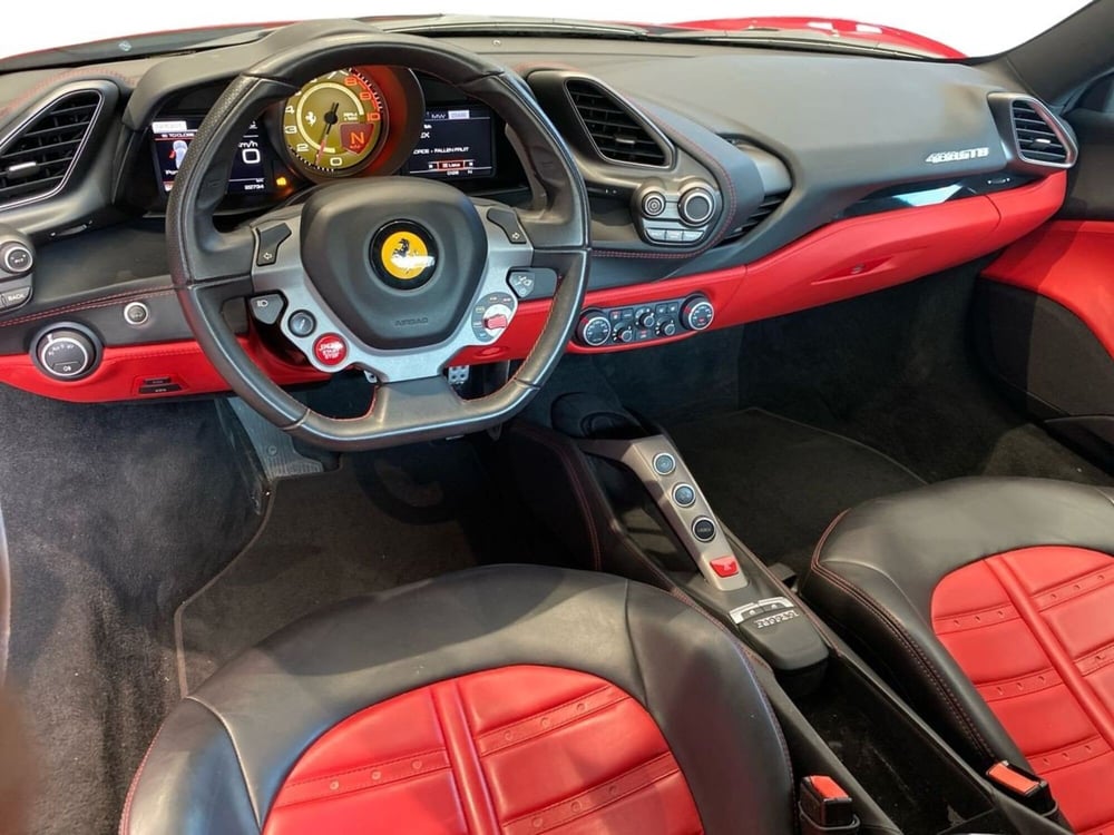 Ferrari 488 Coupé usata a Firenze (11)