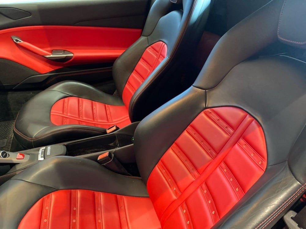 Ferrari 488 Coupé usata a Firenze (12)