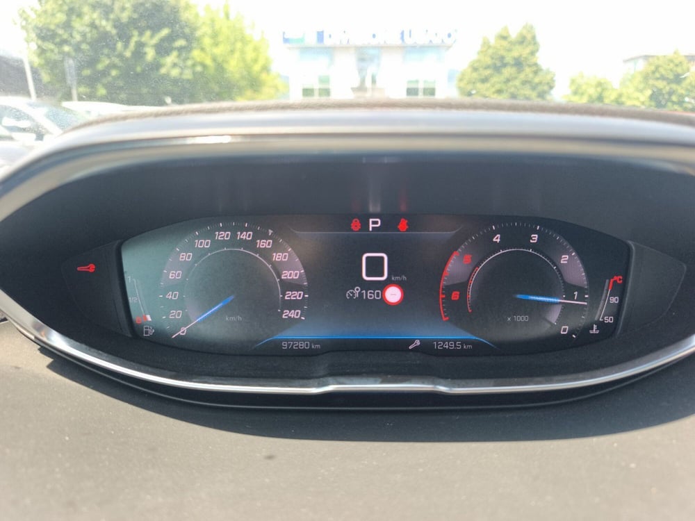 Peugeot 5008 usata a Frosinone (15)