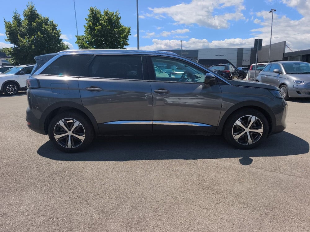 Peugeot 5008 usata a Frosinone (7)