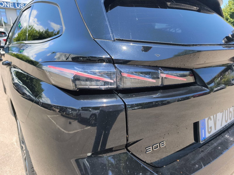 Peugeot 308 SW usata a Frosinone (11)