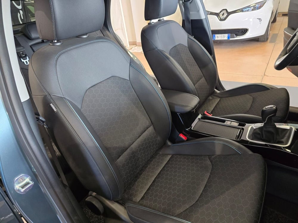 Kia XCeed usata a Rimini (11)