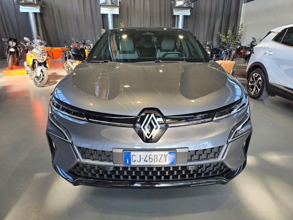 Renault Megane E-Tech Electric usata a Rimini (2)