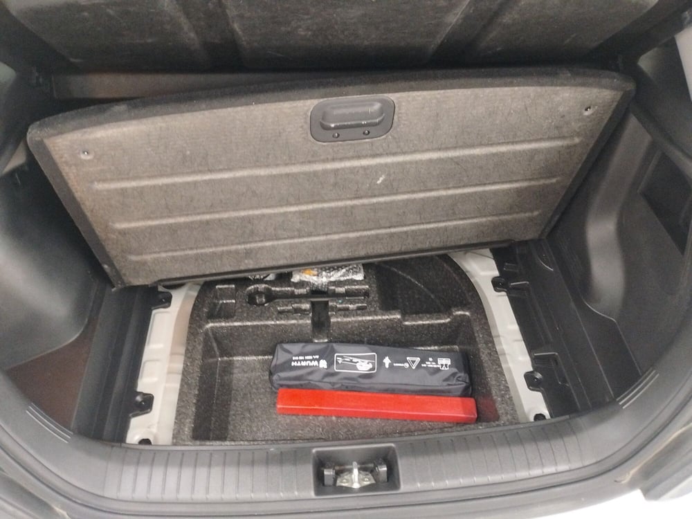 Hyundai Kona usata a Catanzaro (20)