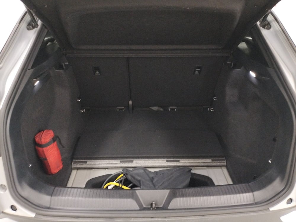Volkswagen ID.4 usata a Catanzaro (14)