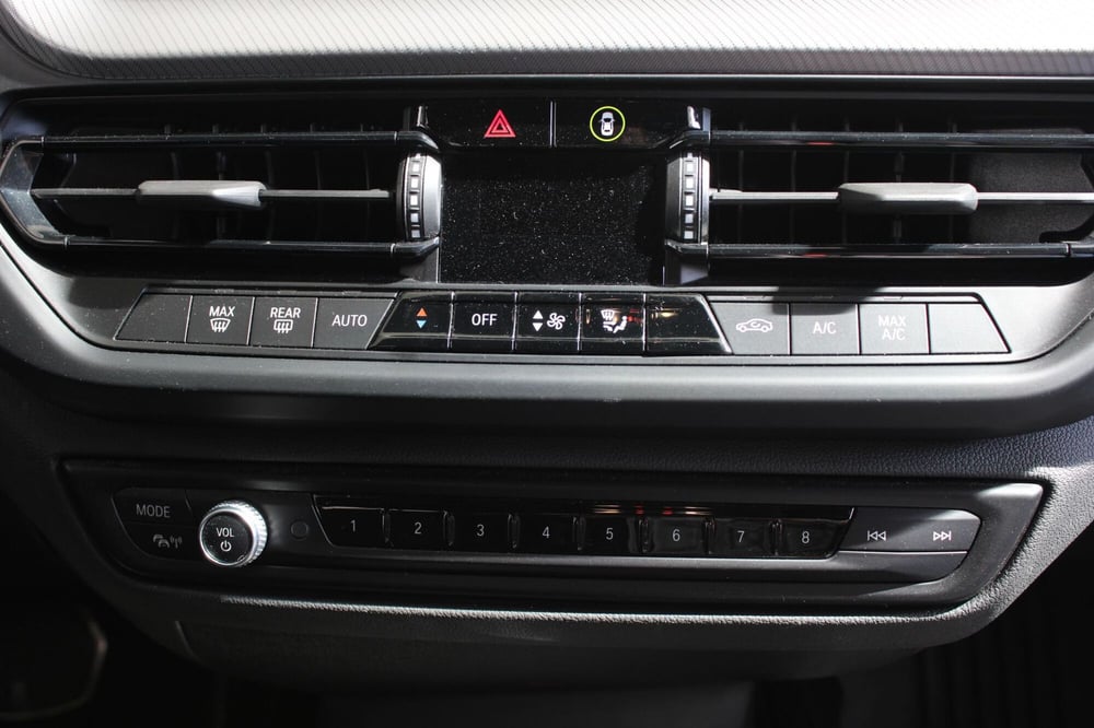 BMW Serie 1 usata a Agrigento (11)