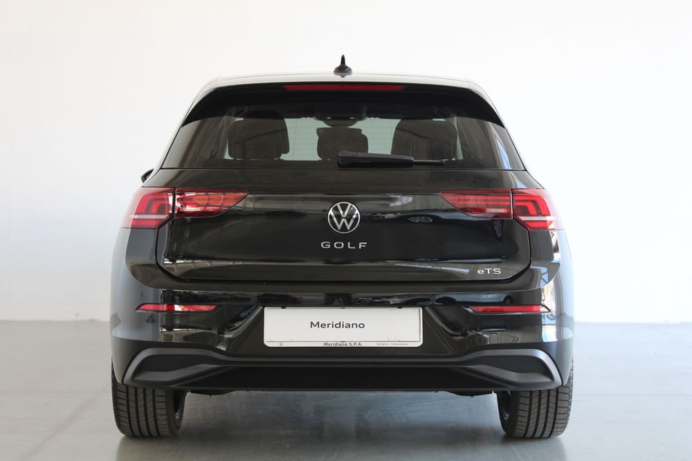 Volkswagen Golf nuova a Agrigento (6)