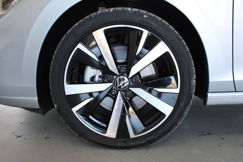 Volkswagen Golf Variant nuova a Agrigento (4)