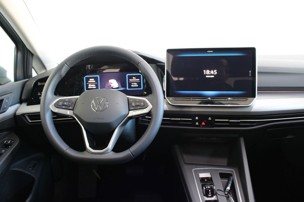 Volkswagen Golf Variant nuova a Agrigento (9)